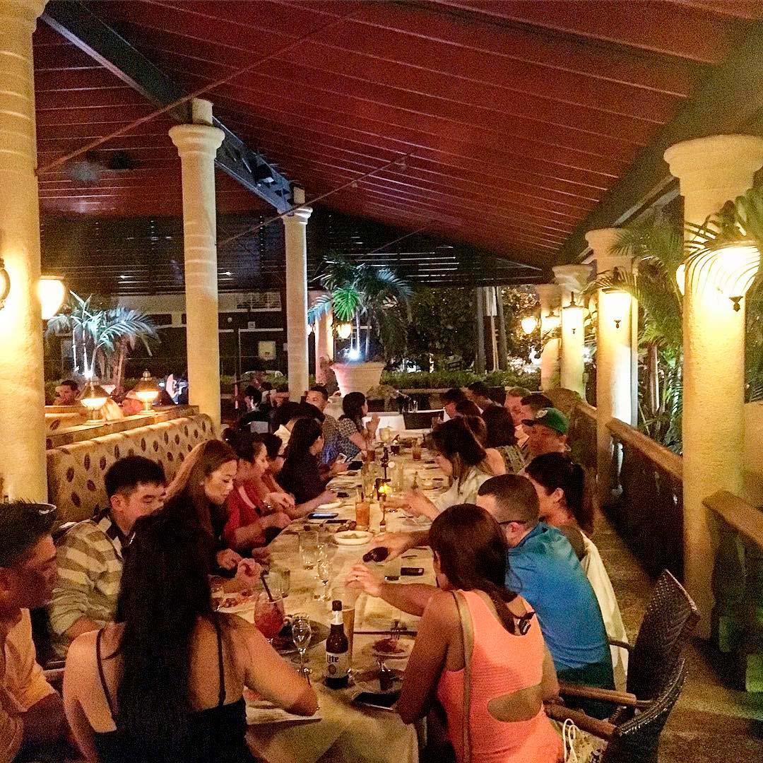 Deckers-Restaurant-Cayman-Islands